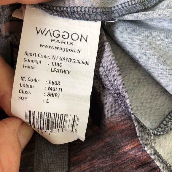 WAGGON Paris button top/very unique! - Picture 4 of 8